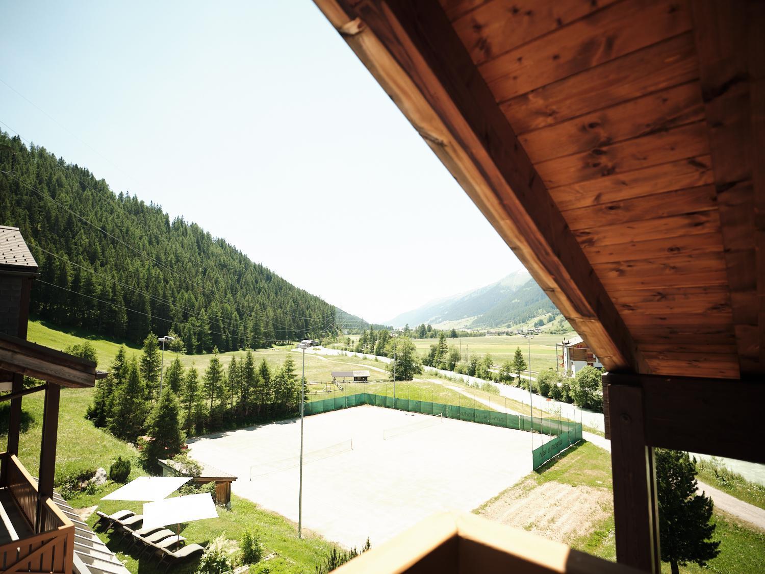 Hotel Hubertus Obergesteln Экстерьер фото