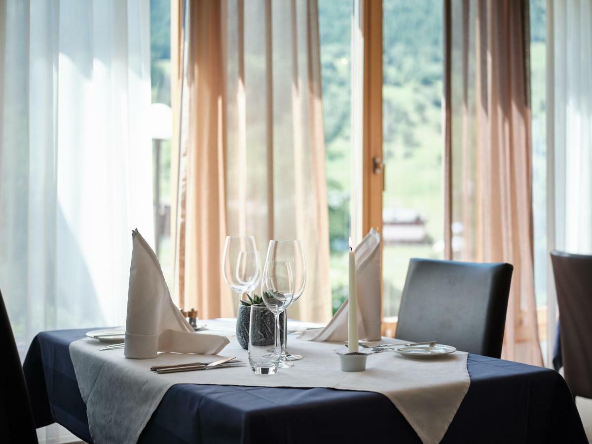 Hotel Hubertus Obergesteln Экстерьер фото
